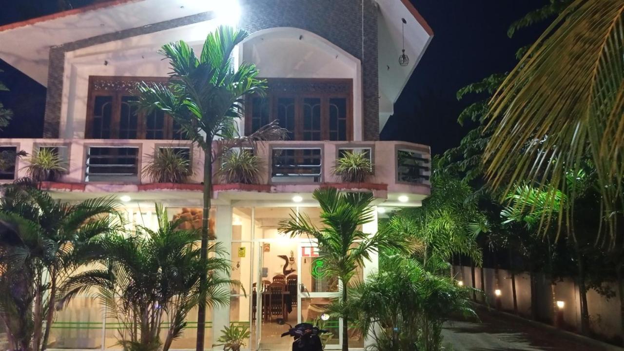 Green Star Villa Jaffna Exterior photo